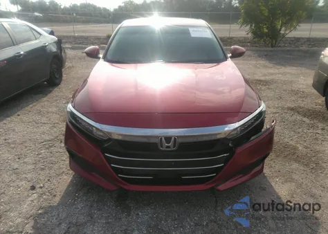 2021 Honda Accord Lx z USA, uszkodzony, nr VIN 1HGCV1F16MA063853